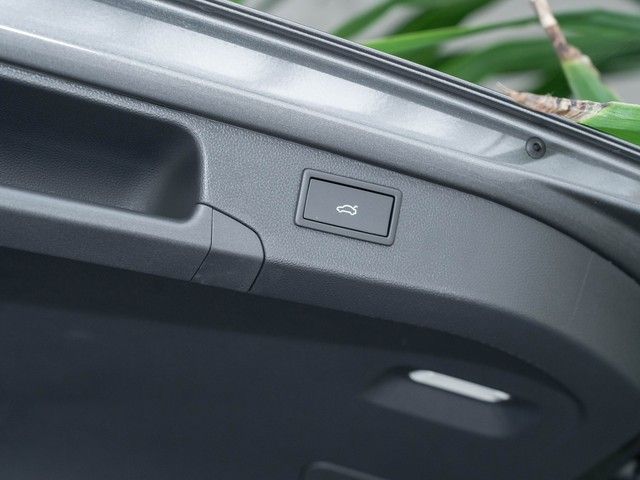 Passat Variant R-Line TDI DSG Harmann Kardon Pan