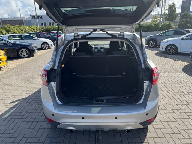 Ford Kuga  2,0 TDCi 4×4 103kW Titanium