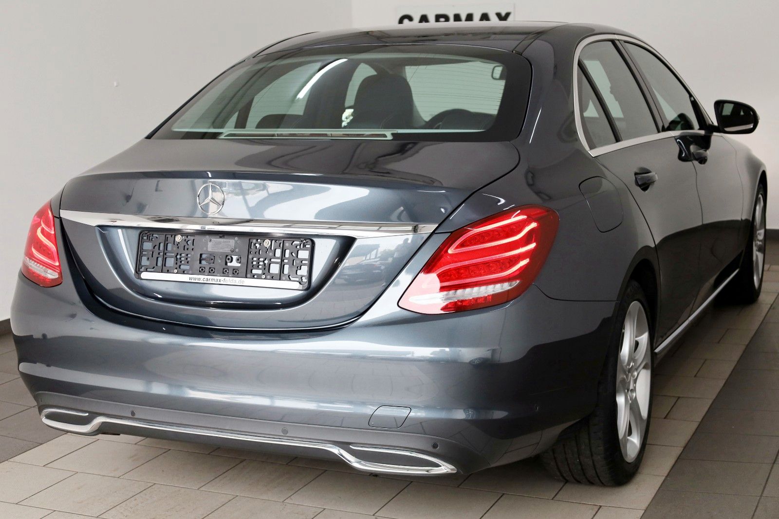 Fahrzeugabbildung Mercedes-Benz C180 CGI Lim T.Leder,Navi,LED,SD,SH,PDC,SR+WR