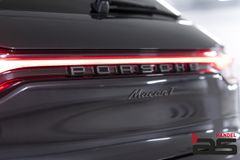 PORSCHE Macan T PTS|PDLS+|PASM|Pano|Memory|14Wege|Sitzl.