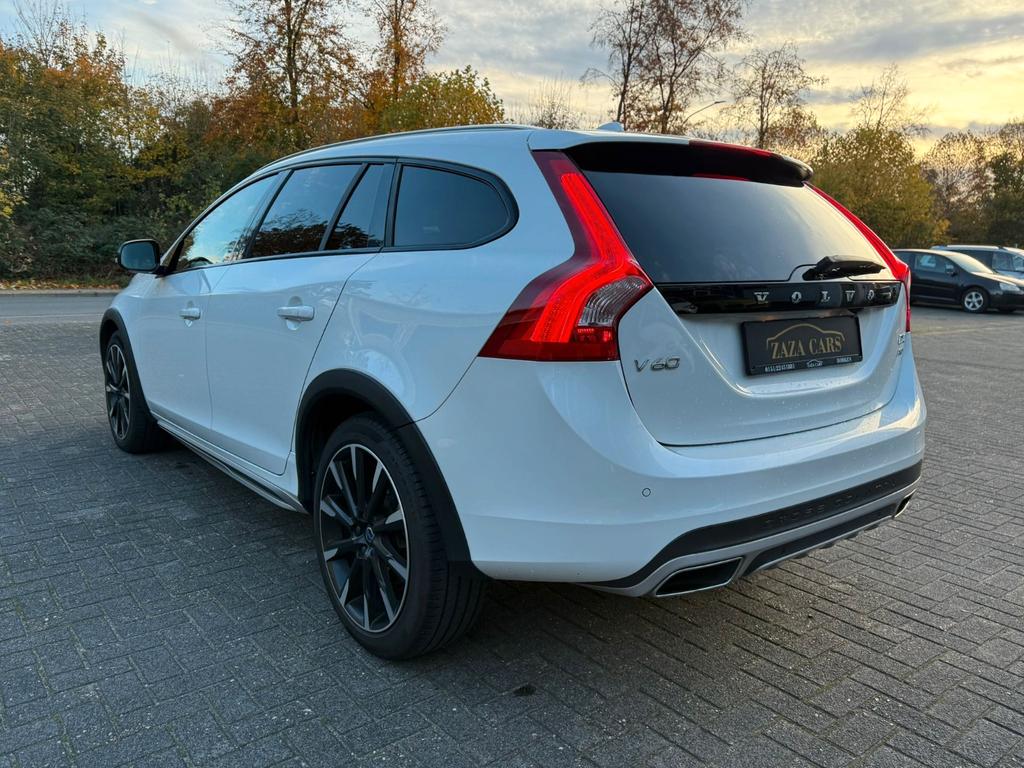 Volvo V60 Cross Country