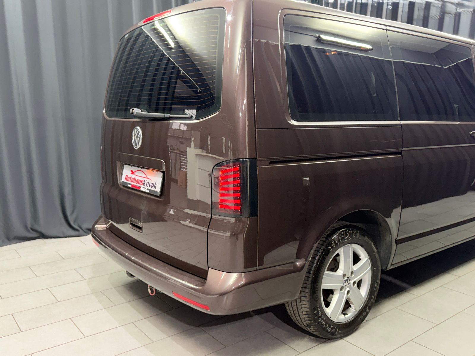 Fahrzeugabbildung Volkswagen Volkswagen T5 Multivan Comfortline 4Motion
