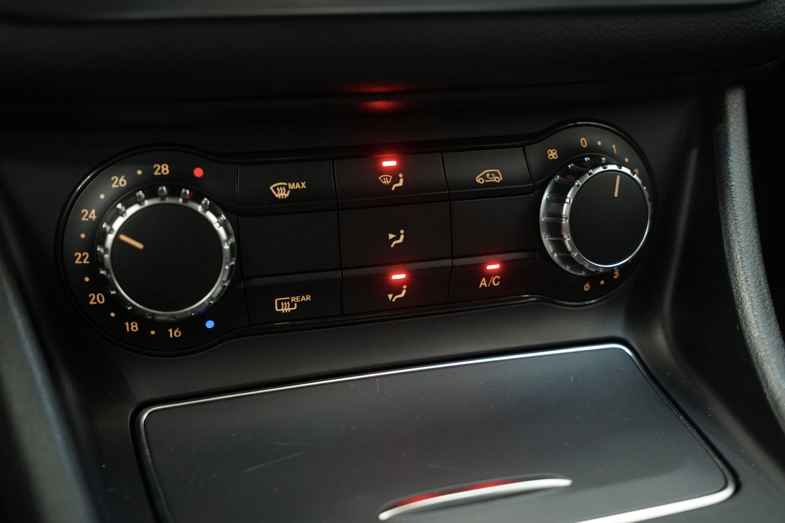 Mercedes Benz Cla 200