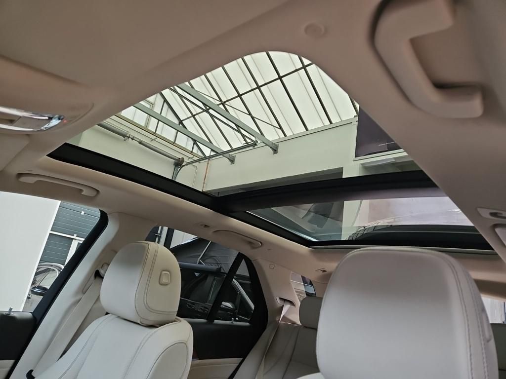 Fahrzeugabbildung Mercedes-Benz GLE 300 d 4M AHK Navi Pano LED SHZ Aquablade