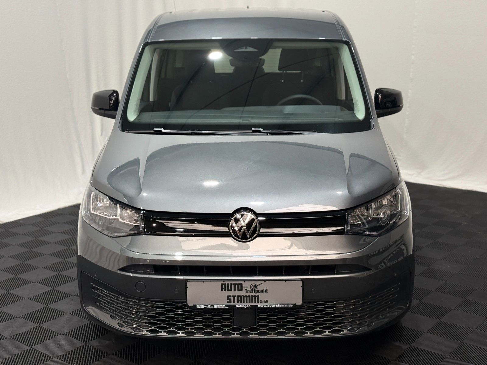 Fahrzeugabbildung Volkswagen Caddy DSG Family AppConnect/ Rückfahrkamera