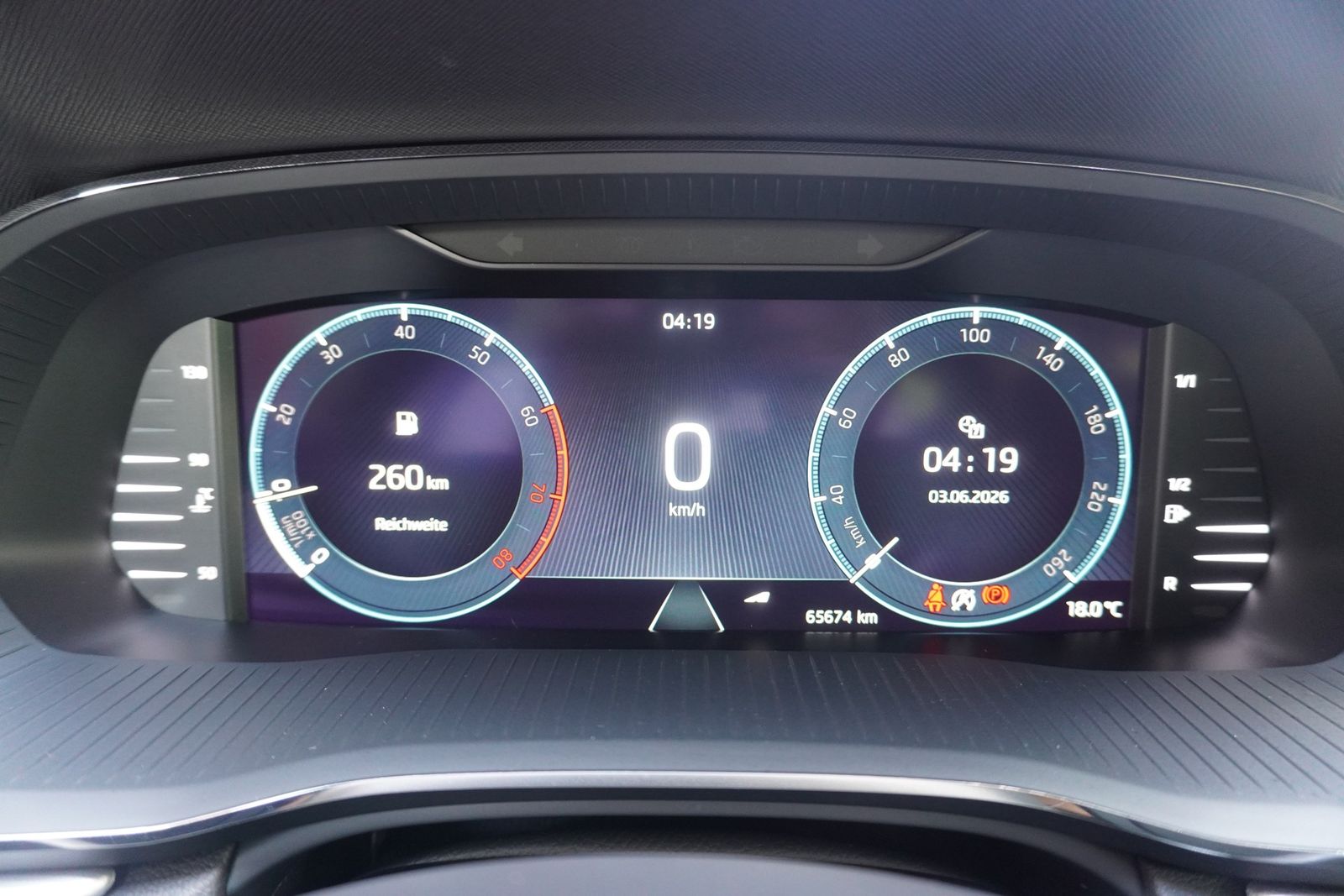 Skoda Octavia Combi 1.5 TSI First Edition ACC Kamera foto 17
