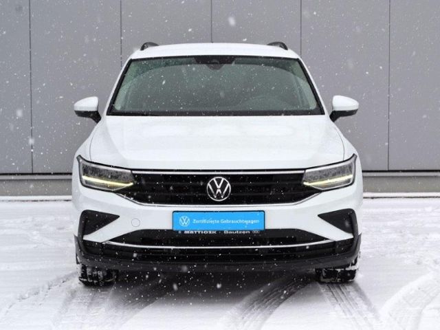 Tiguan 2.0 TDI 4Motion DSG IQ.DRIVE-PAKET/AHK/18