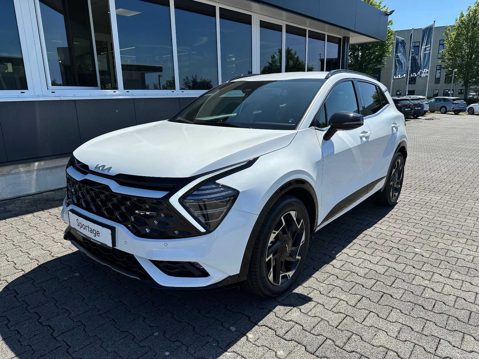 Fahrzeugabbildung Kia Sportage 1.6 T-GDI PHEV GT-line STD