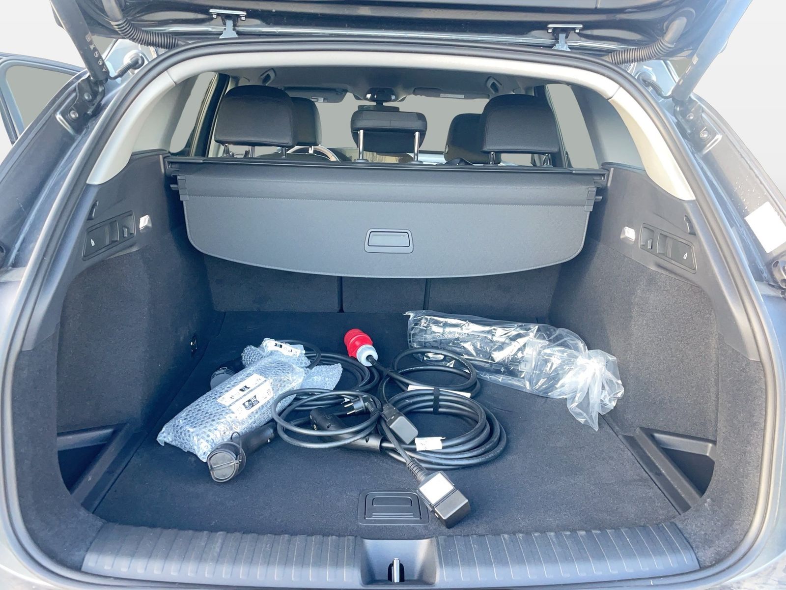 Audi Q6 e-tron - Bild 12