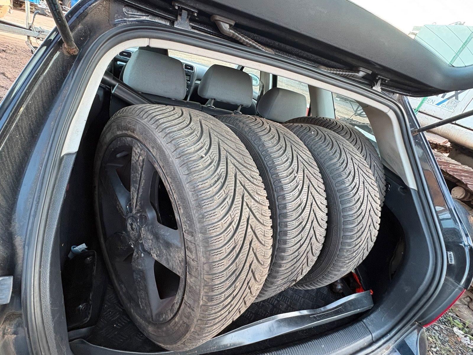 Volkswagen Golf 2010 — photo 7