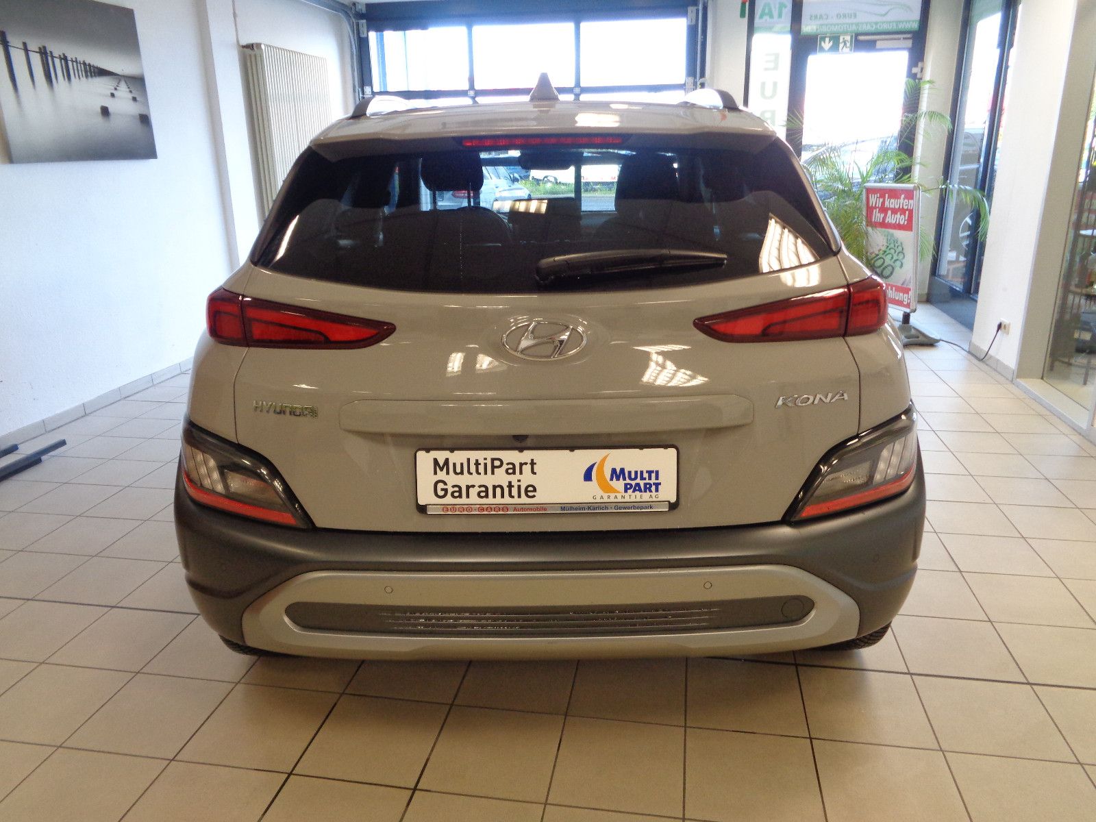 Fahrzeugabbildung Hyundai Kona Prime 2WD / LED / KAMERA / NAVI / 1. Hand