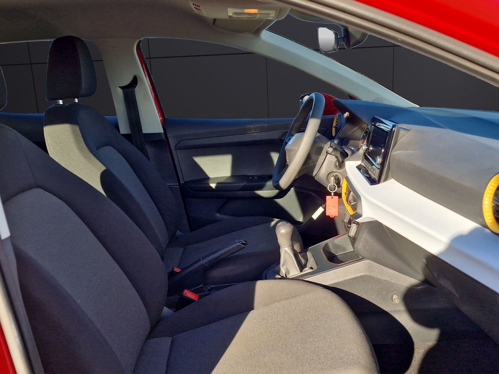 Fahrzeugabbildung SEAT Ibiza Reference 1.0 MPI LED KLIMA