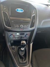 Ford Focus - 9