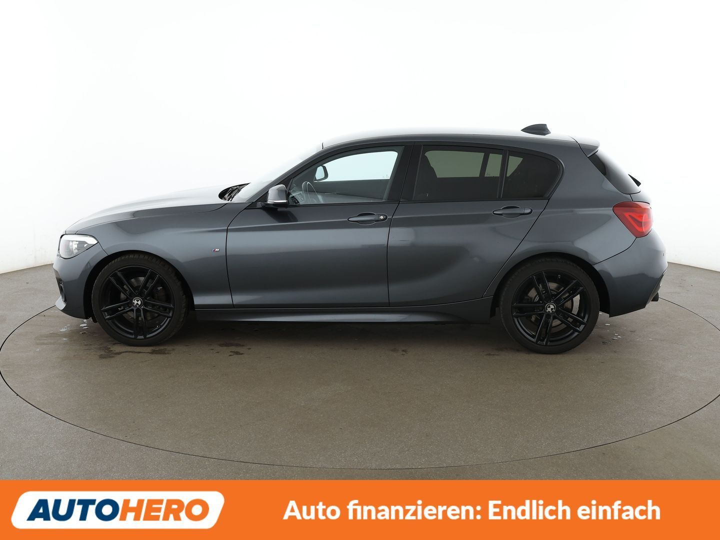BMW 120i Edition M Sport Shadow Aut NAVI LED TEMPO P foto 3