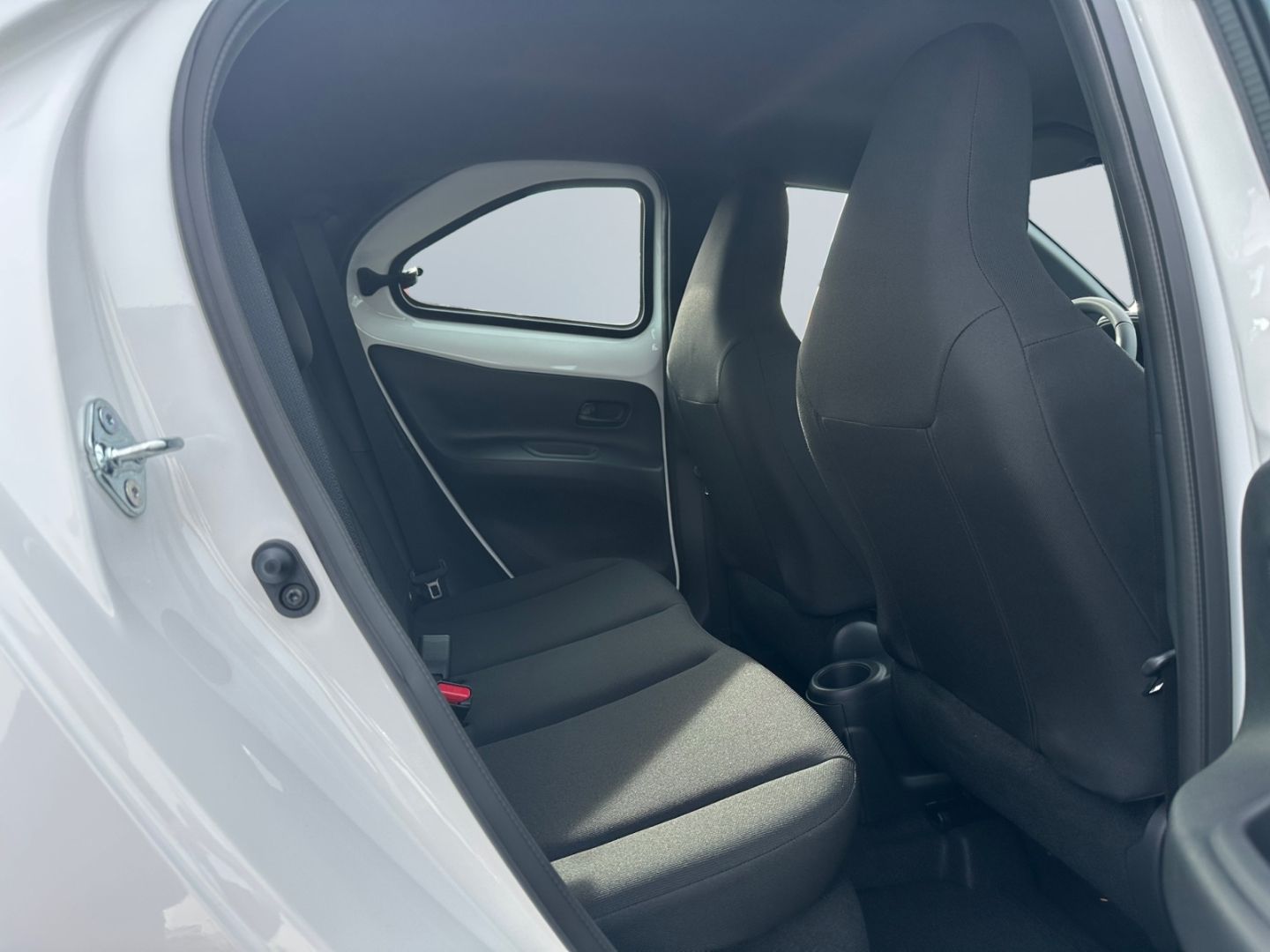 Toyota Aygo (X) - Bild 8