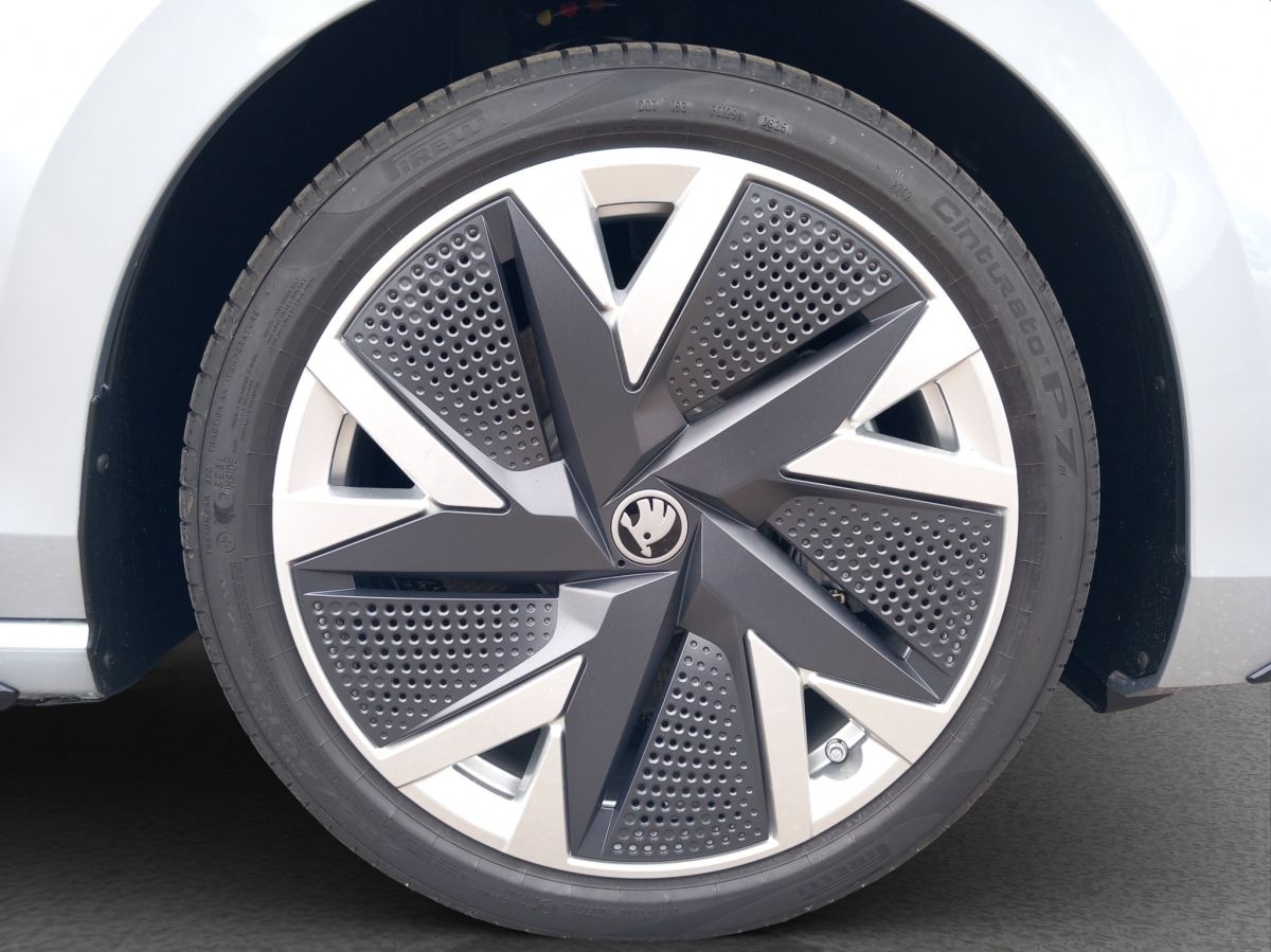 Skoda Superb - Bild 17