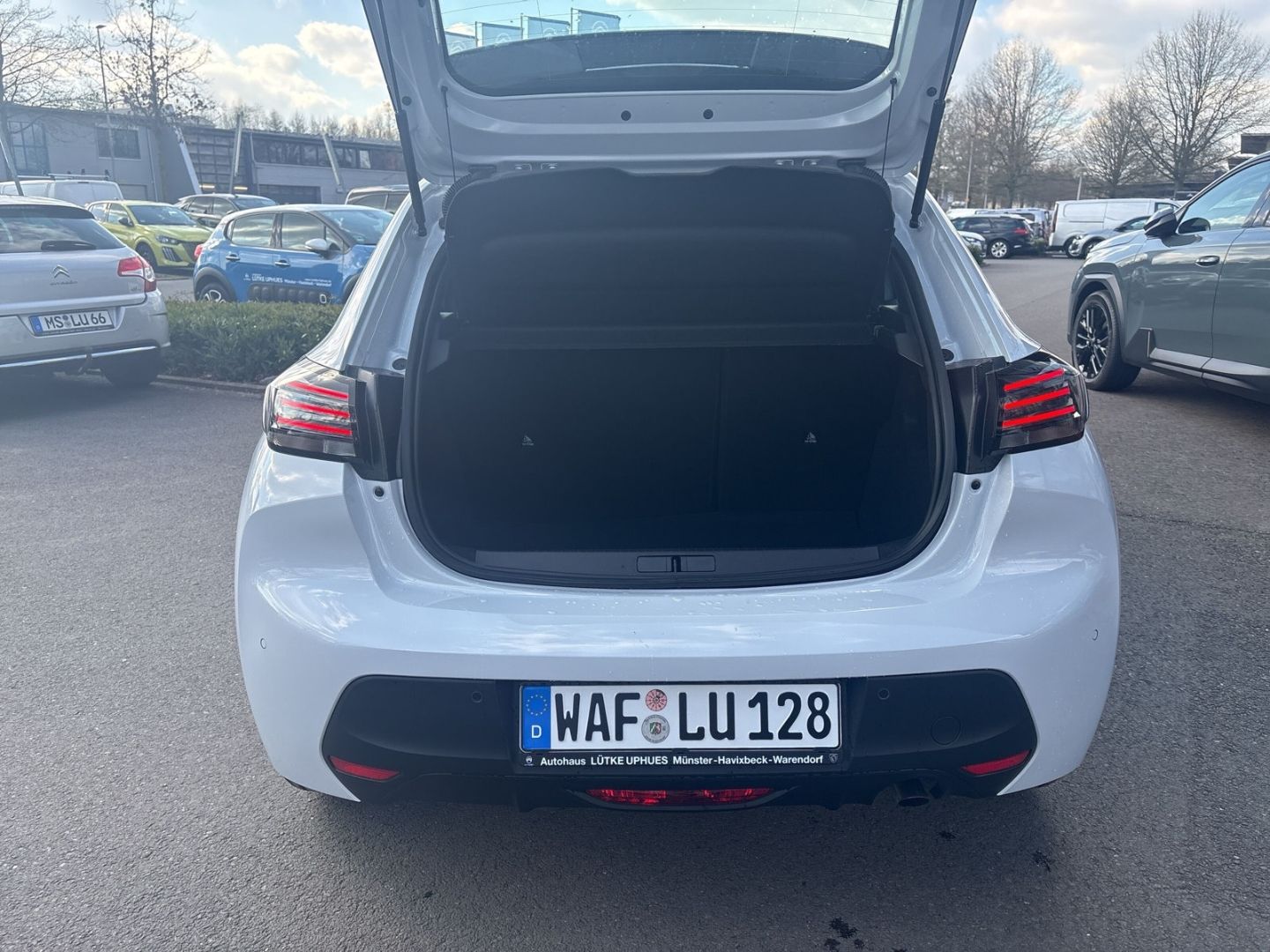 Peugeot 208 - Bild 5