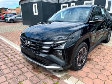 Hyundai TUCSON - 2