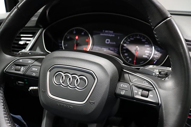 Q5 2.0 40 TDI quattro AHK LED SHZ KAMERA PANORAM