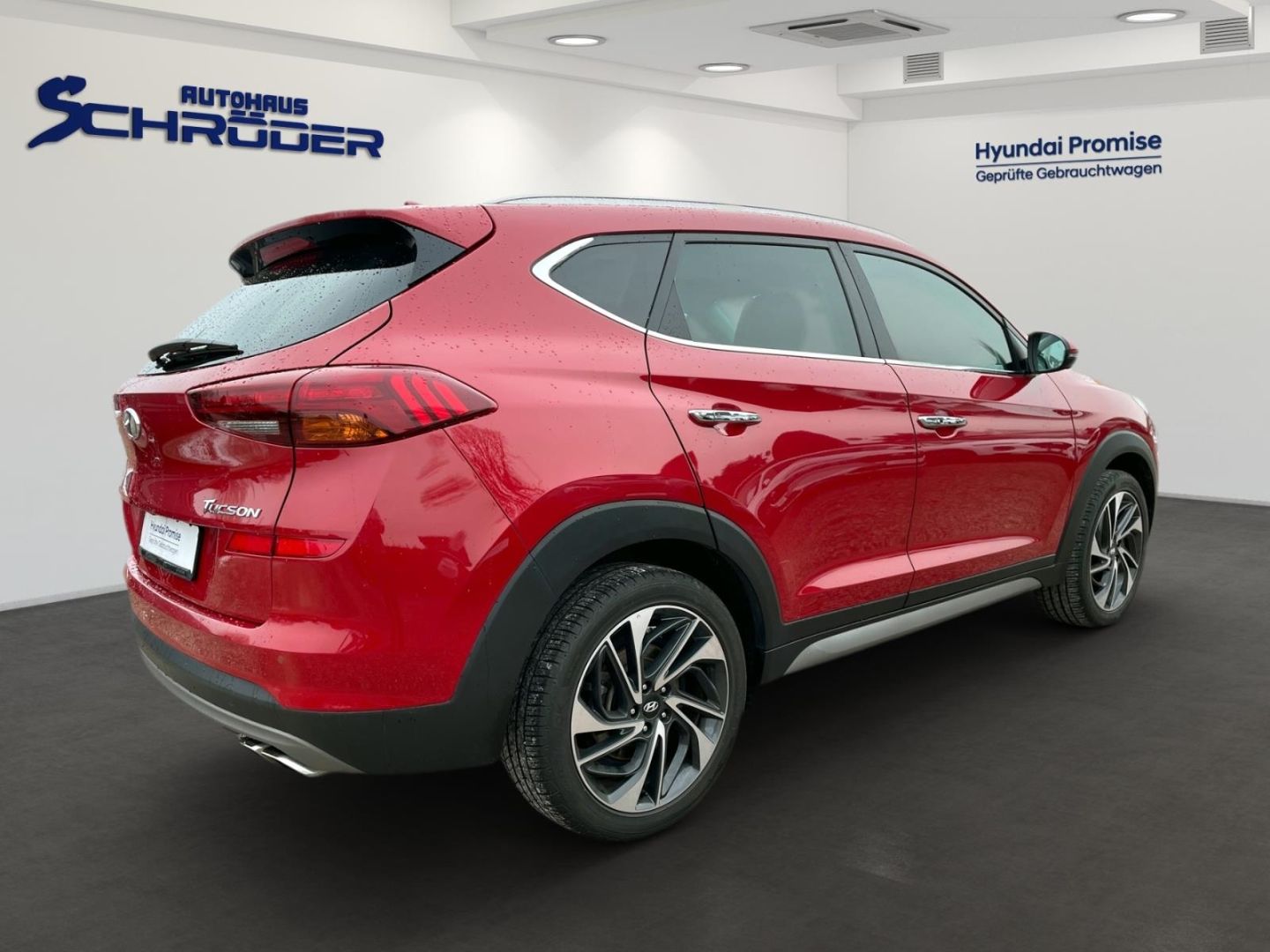 Fahrzeugabbildung Hyundai Tucson 1.6 CRDi 2WD Premium Automatik Navigation
