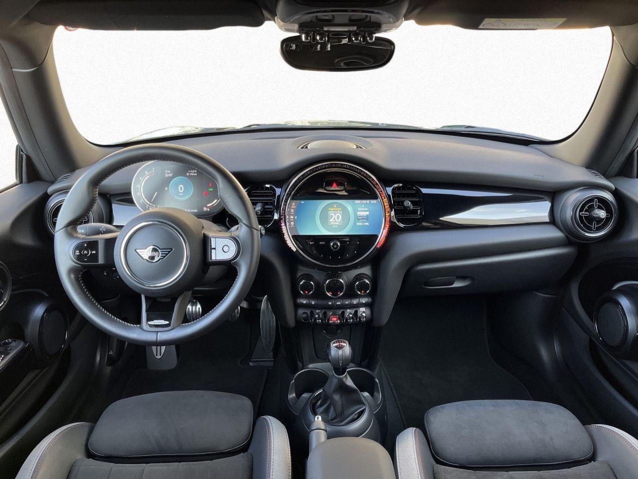 MINI JCW Trim DAB+ PDC Sitzh adFW 17"