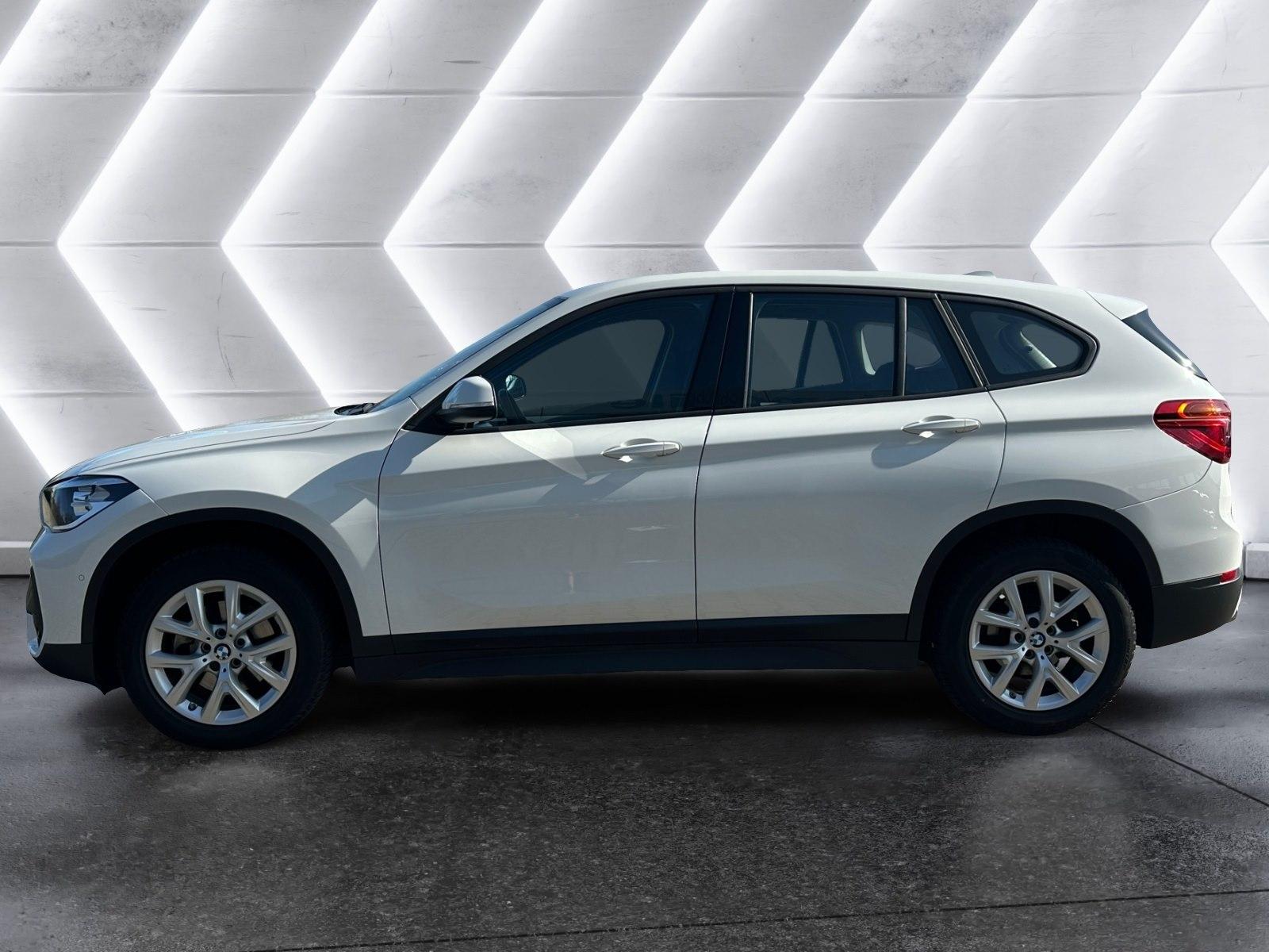 BMW X1 sDrive18i Advantage DAB Navi Tempomat Shz