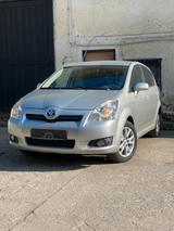 Toyota Corolla Verso 1.8l 16V VVT-i - Toyota Corolla Verso: Limousine