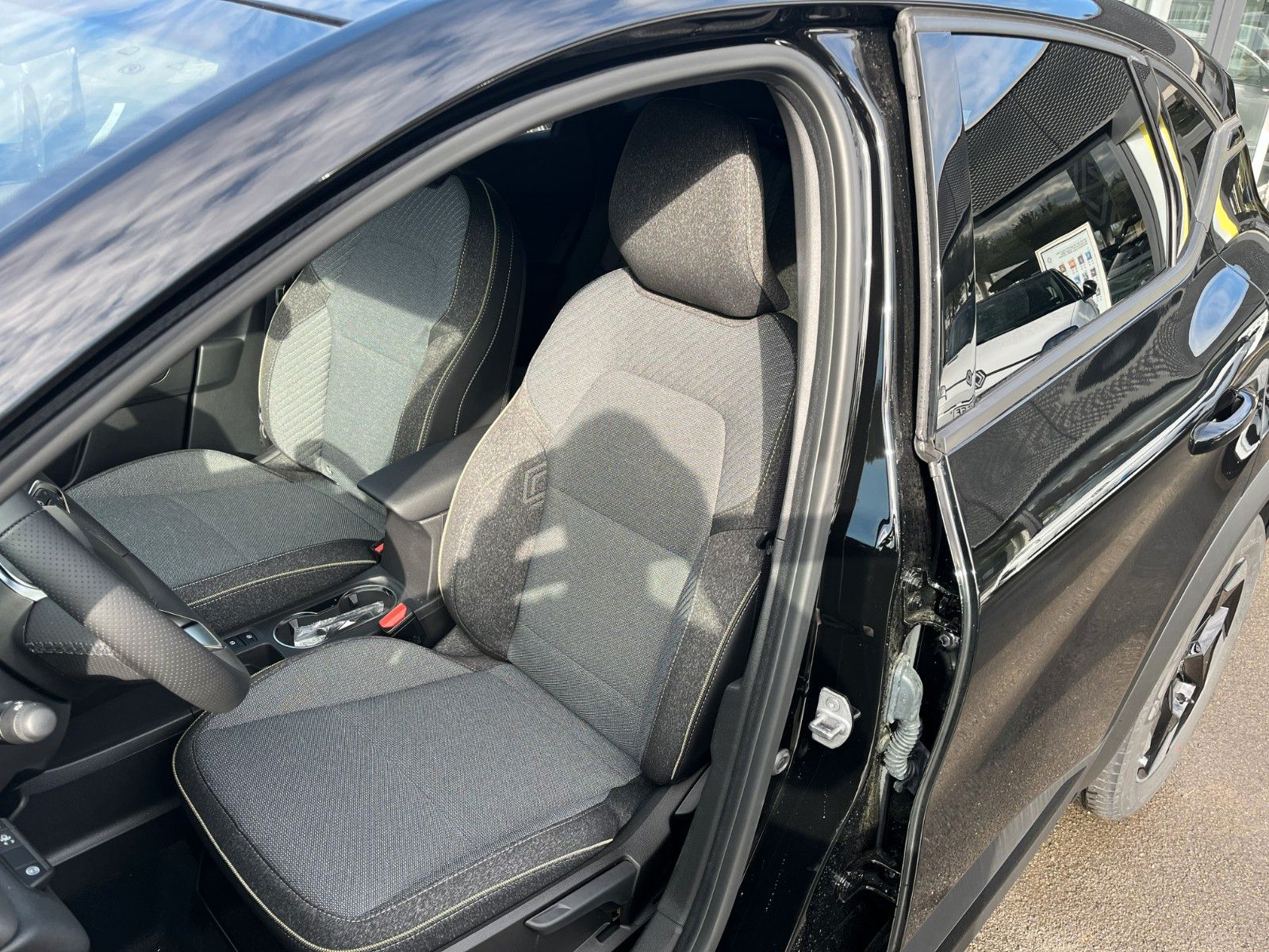 Fahrzeugabbildung Renault Captur II Techno