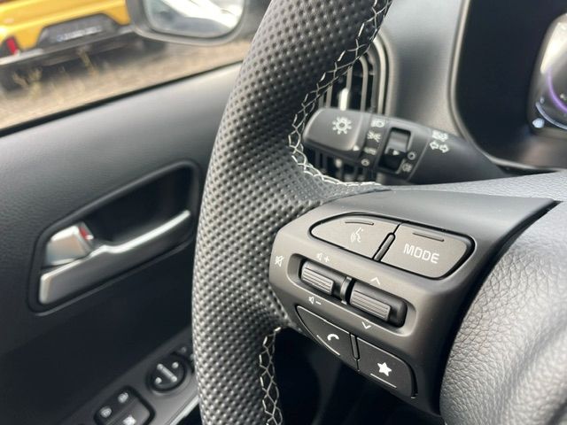 Fahrzeugabbildung Kia Picanto GT-Line Kamera Klimaautom LED PDC Navi