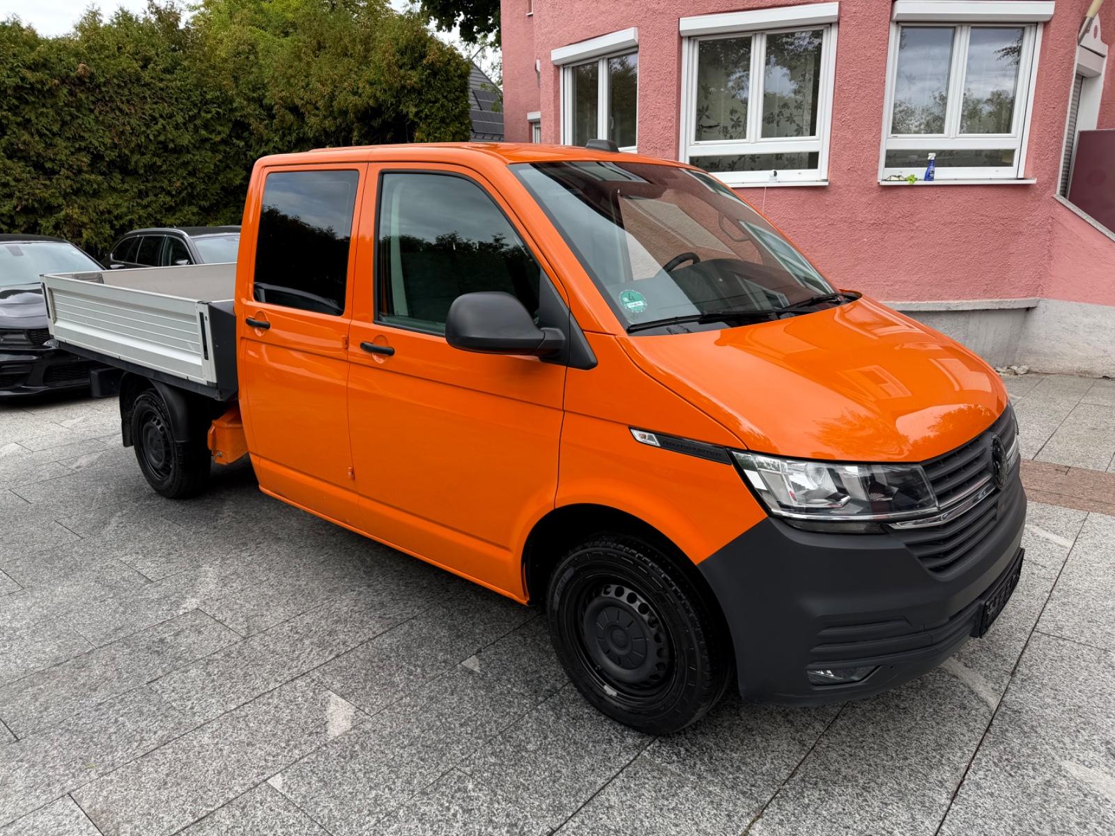 Volkswagen T6.1 Transporter 2.0 TDI DSG Pritsche Lang DoKa
