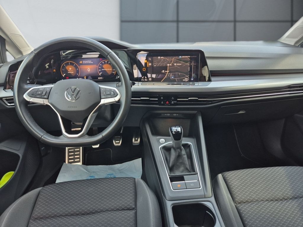 Golf VIII Variant 2.0 TDI Active *LED*NAVI*DAB*S