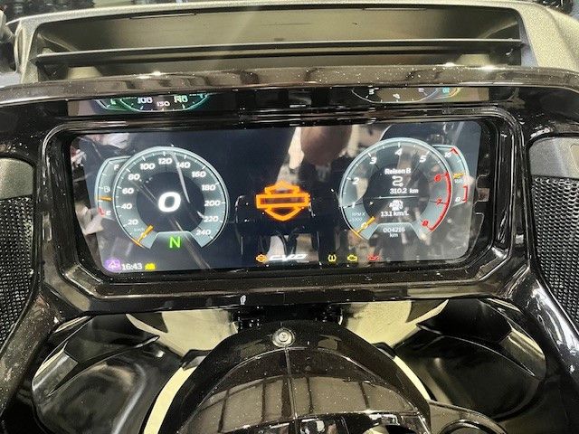 Fahrzeugabbildung Harley-Davidson FLTRXSTSE CVO Road Glide ST 2024