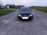 Volkswagen VW GOLF 5 R-LINE AUTOMATIK BENZINER 170PS - Volkswagen Golf: 170 Ps