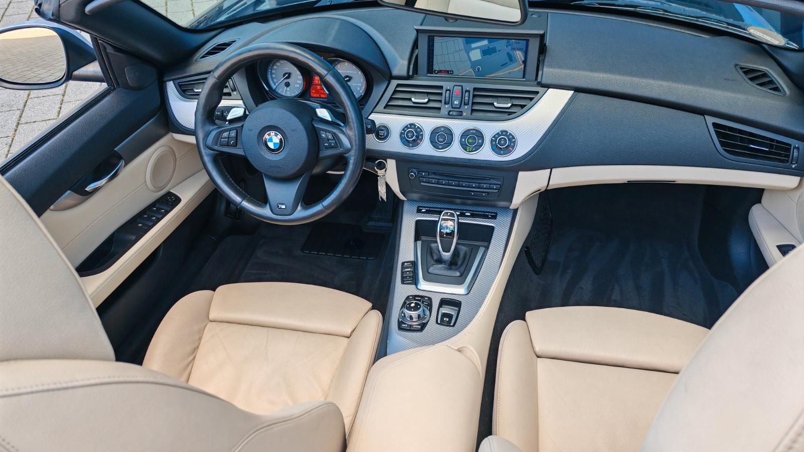 BMW Z4 sDrive35is 340 ch • Boîte DKG • Cuir beige • Pack M • Navi Pro • HiFi DSP