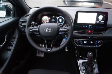 Hyundai i30 1.5 T-GDI N Line DCT-NAVI-LED-KAMERA-SHZG-