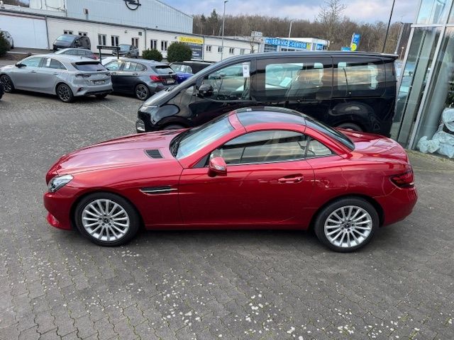 Fahrzeugabbildung Mercedes-Benz SLC 300 H/K RFK LED NAVI