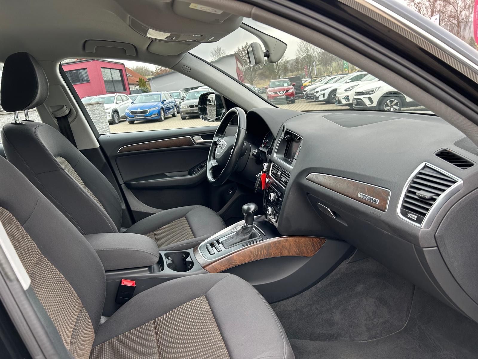 Fahrzeugabbildung Audi Q5 2.0 TDI quattro°190 PS°S Line°AHK°Standheizun