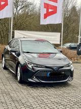 Toyota Corolla 1,8 hybrid Benzin - Toyota Corolla: Toyot