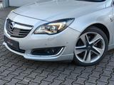 Opel A Sports Tourer Business Innovation 4x4 PANO - Opel Insignia: Standheizung