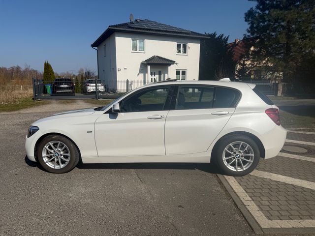 BMW 116d1 Lim. 5-trg. /Glasdach/Scheckheft lückenlos