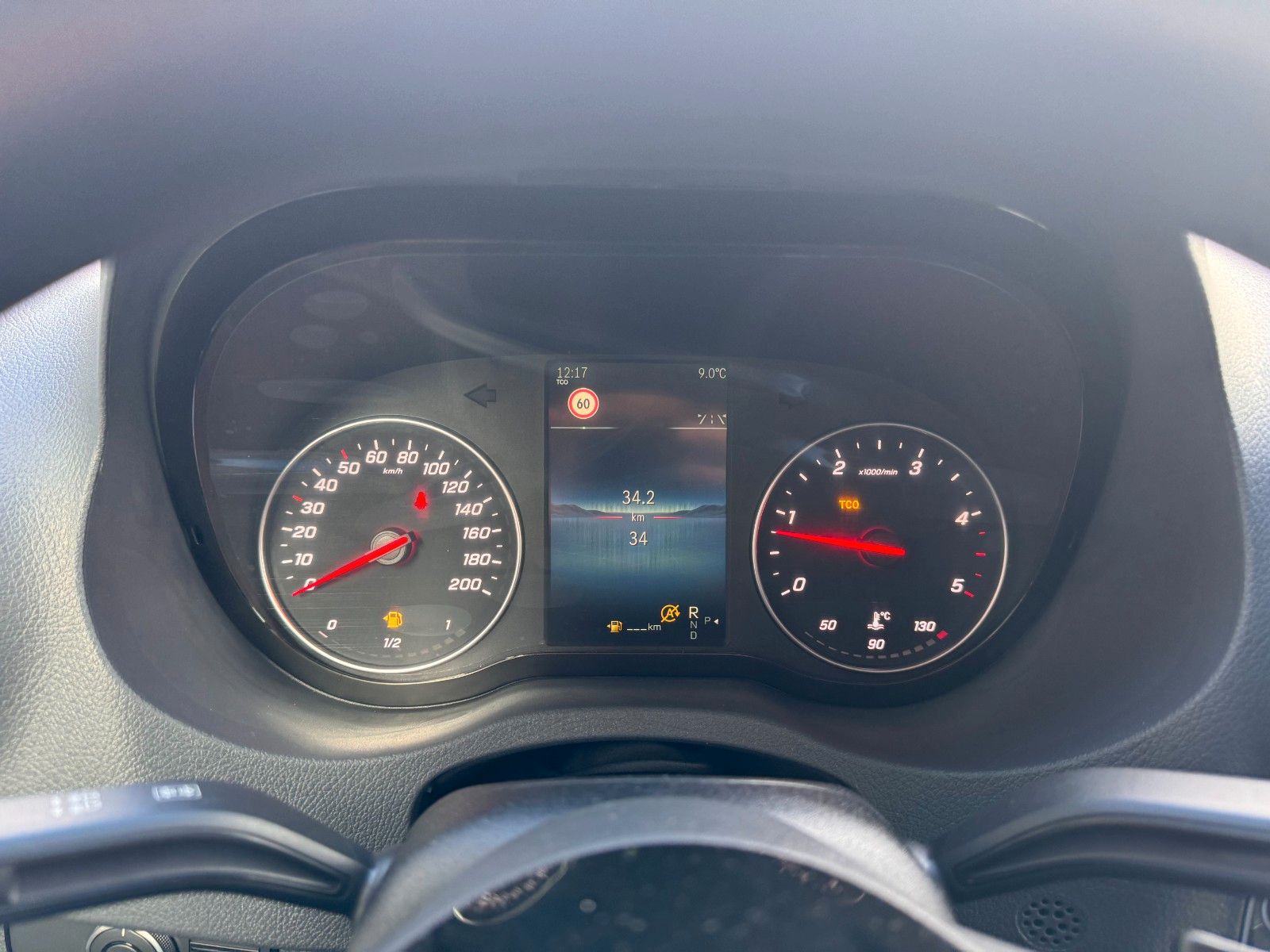 Fahrzeugabbildung Mercedes-Benz Sprinter 419 CDI 4x4 3665 Klimaautom Kamera