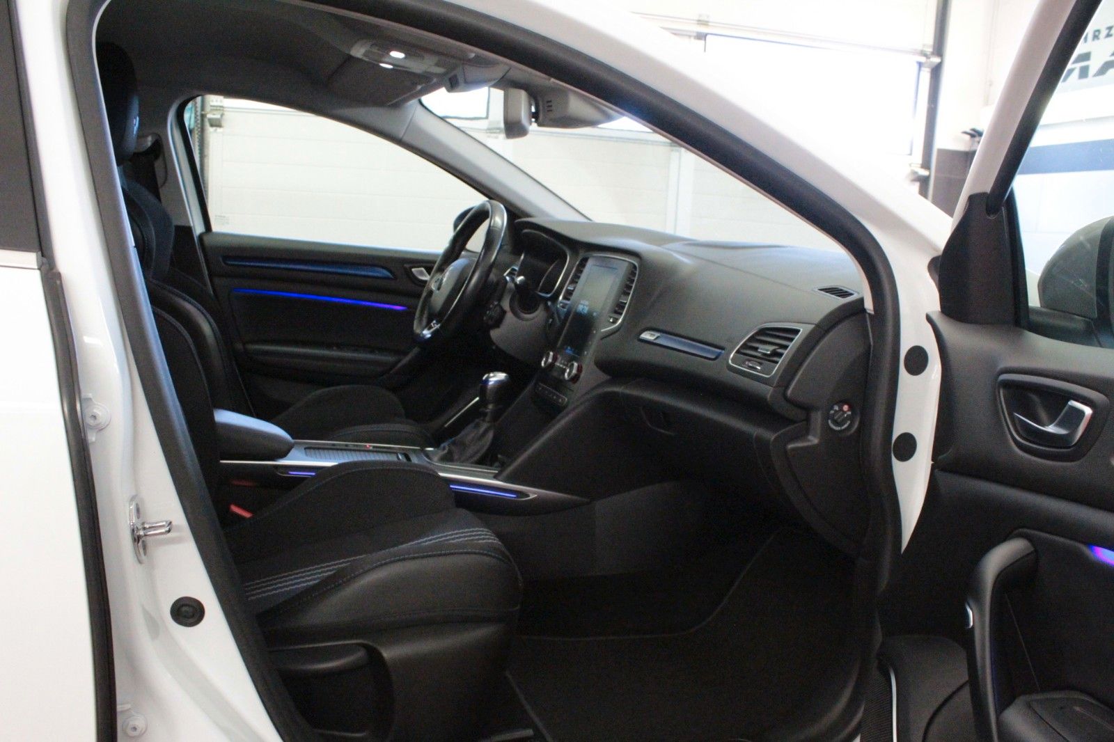 Fahrzeugabbildung Renault Megane TCe 130 GT Line Grdt*R-Link*Sitzhzg*