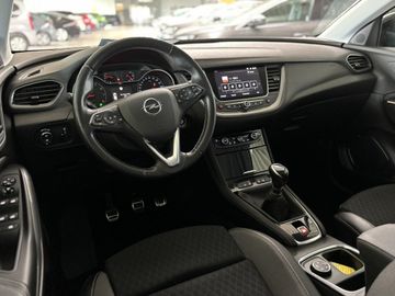 Fotografie 17 des Opel Grandland (X) Grandland X 1.5 D Business INNOVATION AHK Pano