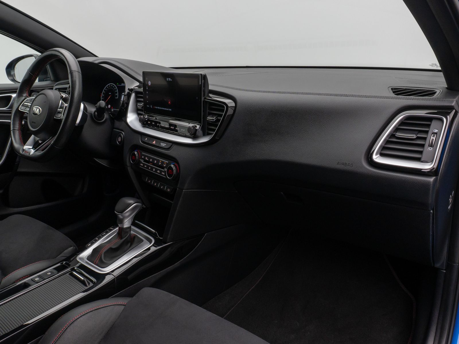 Fahrzeugabbildung Kia ProCeed GT 1.6 T-GDI DCT Kamera DAB JBL Sport