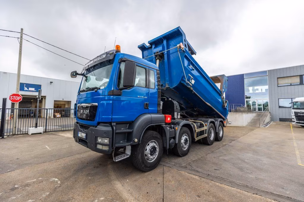 MAN TGS 41.440 // BENNE ENROCHEMENT HARDOX HYDR
