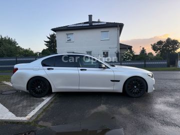 BMW 730 - 6