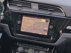 VW Touran 1.4 TSI DSG Highline Pano LED AHK Massage