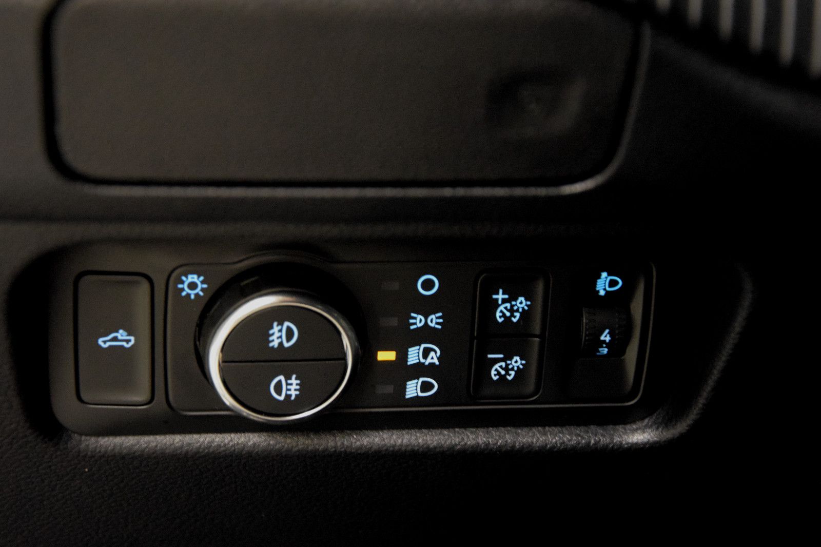 Fahrzeugabbildung Ford Ranger Wildtrak e-4WD Doppelkabine Automatik LED