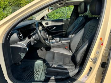 Mercedes E 200 - 11