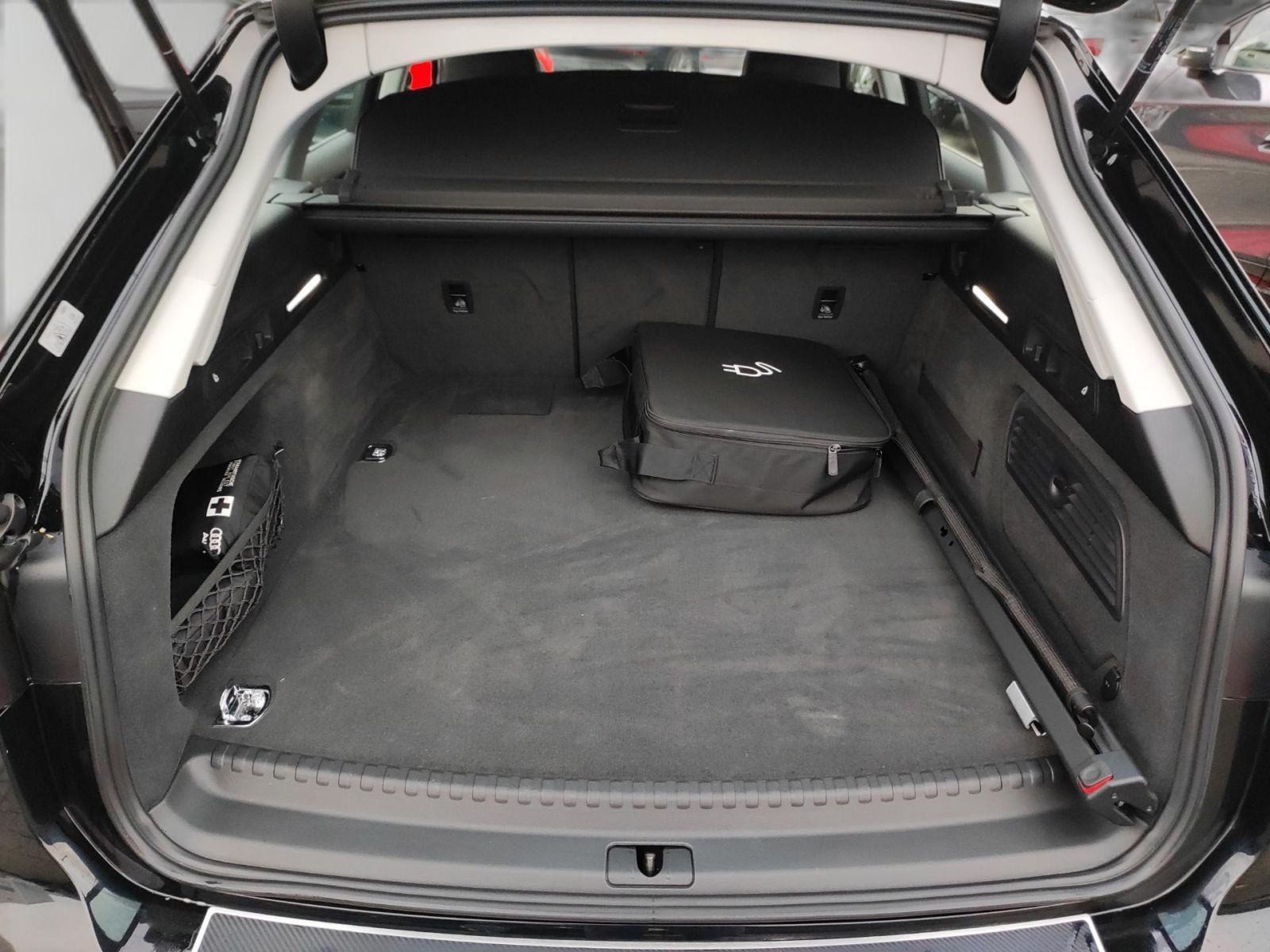 Audi A6 - Bild 22